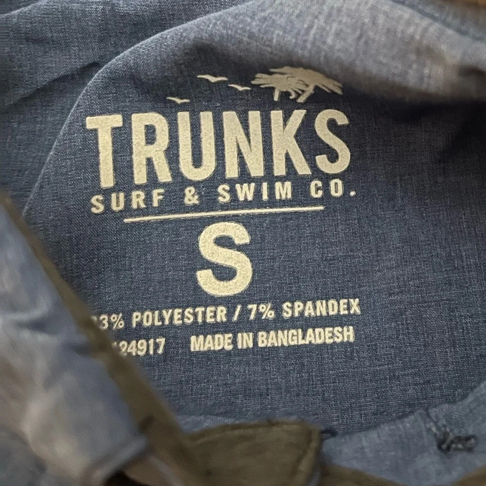 TRUNKS SURF AND SWIM CO Pocket Button Front Shirt, Moody Blue, Small, NWT - Picture 3 of 9